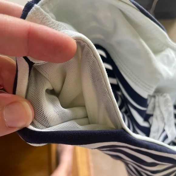 J.Crew x New Balance Striped Navy and White Leggings - Picture 4 of 4